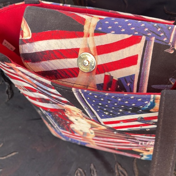 Made in USA pinup Girls patriotic handbag. - Picture 6 of 9